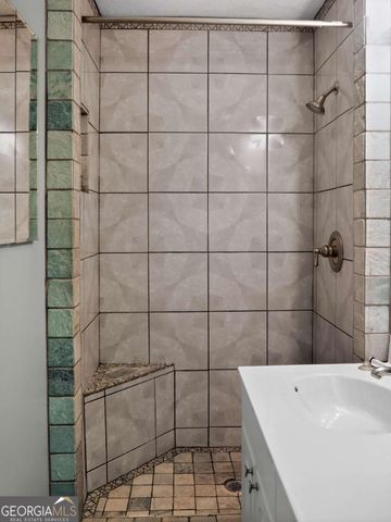 1912 King Arthurs Court, Marietta, GA 30062