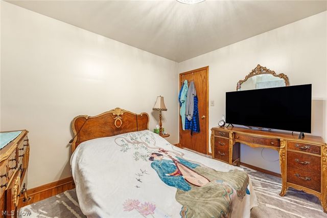 67 Valencia Drive, Cuyahoga Falls, OH 44223