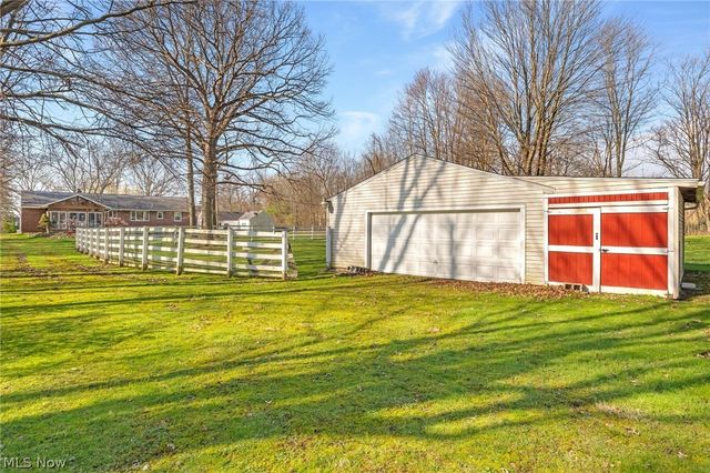 67 Valencia Drive, Cuyahoga Falls, OH 44223