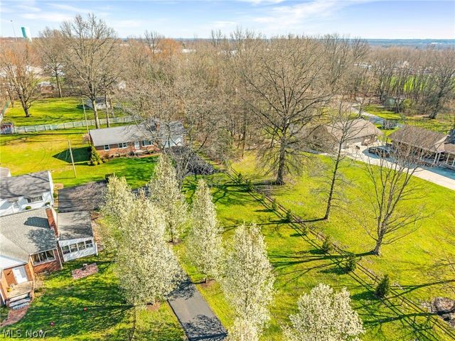 67 Valencia Drive, Cuyahoga Falls, OH 44223