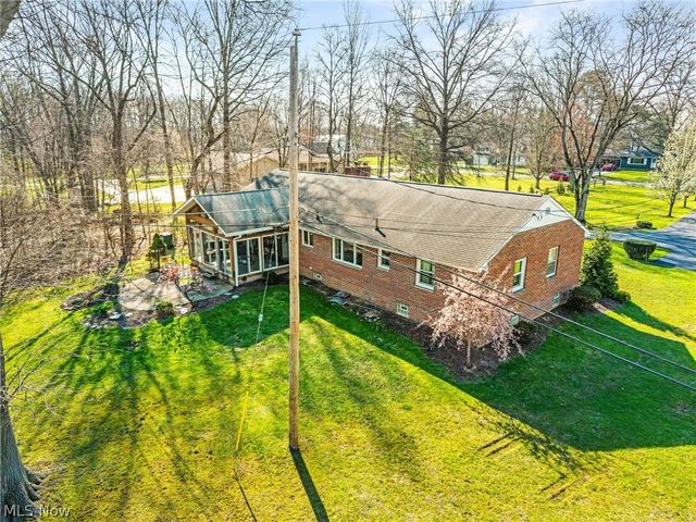 67 Valencia Drive, Cuyahoga Falls, OH 44223
