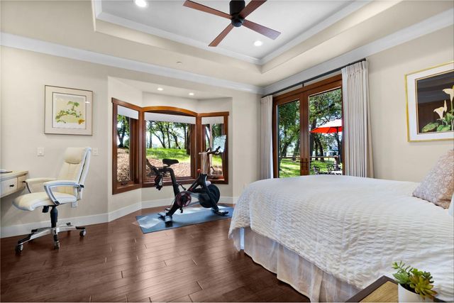 10165 Coyote Ridge Ct, Auburn, CA 95602