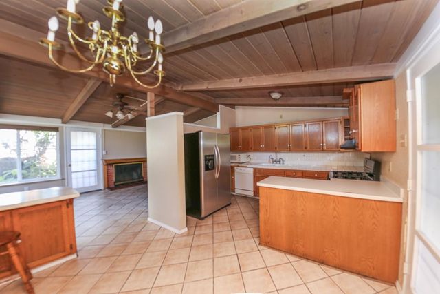 340 Walnut Lane, Gilroy, CA 95020