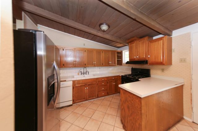 340 Walnut Lane, Gilroy, CA 95020