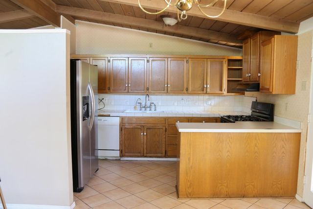 340 Walnut Lane, Gilroy, CA 95020