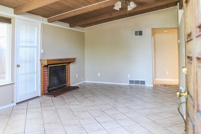340 Walnut Lane, Gilroy, CA 95020