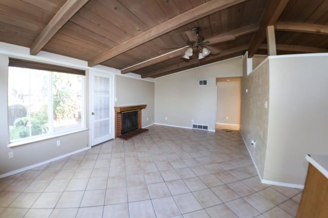 340 Walnut Lane, Gilroy, CA 95020