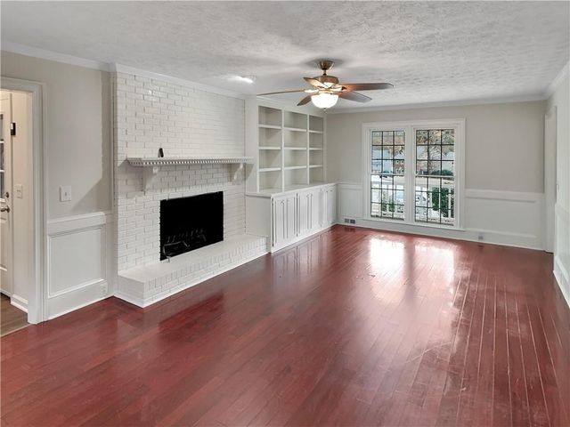 2331 Laura Court, Snellville, GA 30039