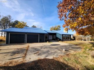 68766 WEATHERFORD Rd, Arlington, OR 97812