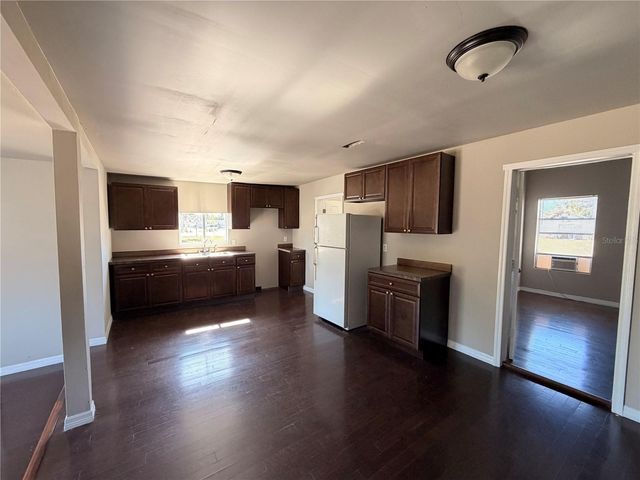 1001 NE 1ST STREET, Mulberry, FL 33860