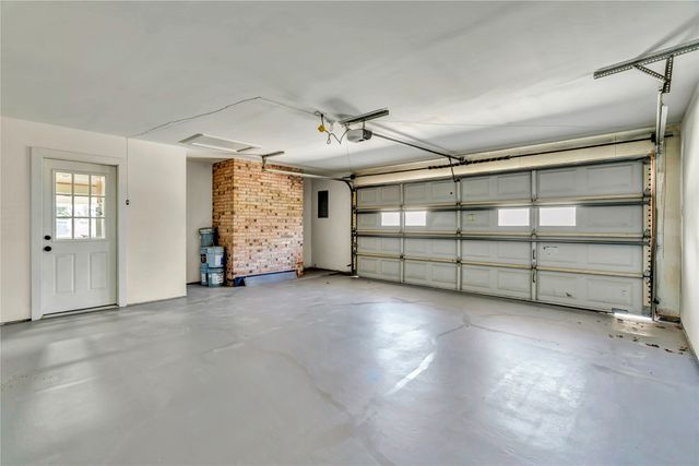 1901 Sandy Lane, Irving, TX 75060