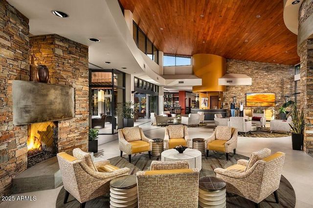 29989 N WHIPSAW Road, Peoria, AZ 85383