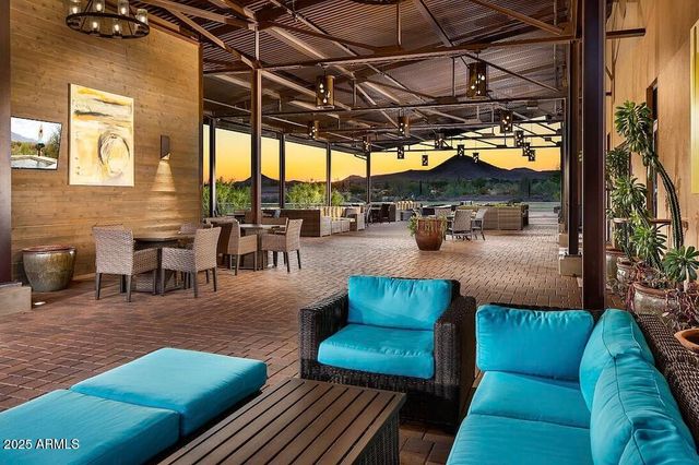 29989 N WHIPSAW Road, Peoria, AZ 85383