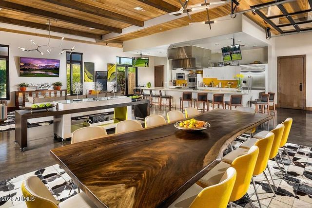 29989 N WHIPSAW Road, Peoria, AZ 85383