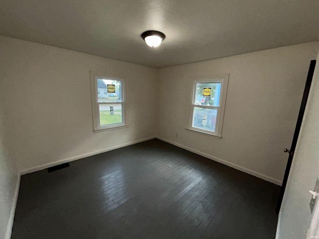 2910 Chestnut Street, Fort Wayne, IN 46803
