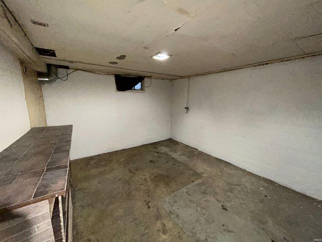 2910 Chestnut Street, Fort Wayne, IN 46803