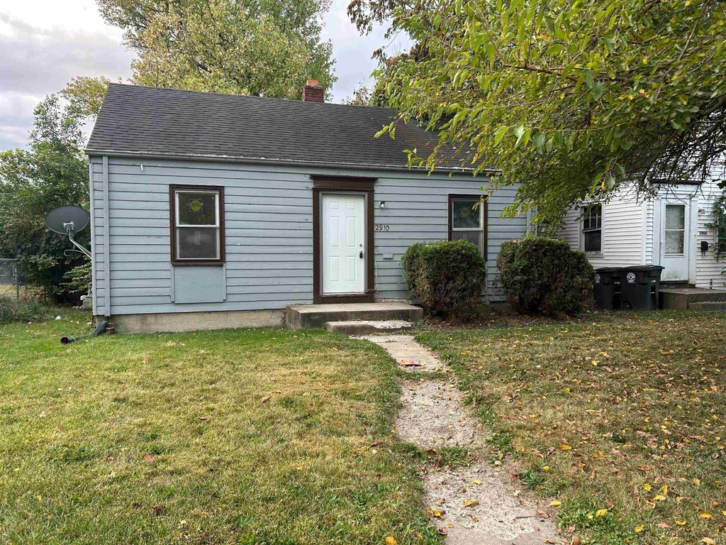2910 Chestnut Street, Fort Wayne, IN 46803