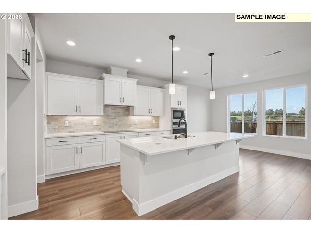 18208 Ne 16th St, Vancouver, WA 98684