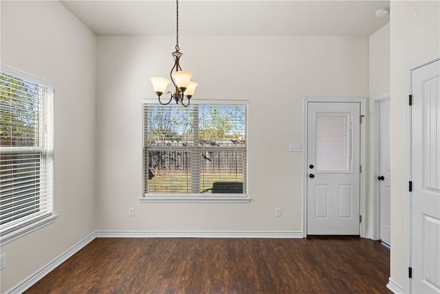 930 West 28th Street, Bryan, TX 77803