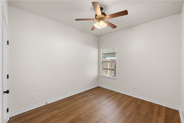 930 West 28th Street, Bryan, TX 77803