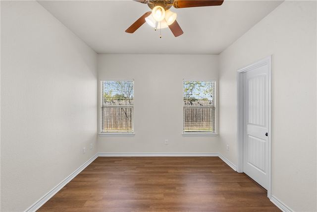 930 West 28th Street, Bryan, TX 77803