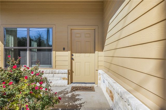 930 West 28th Street, Bryan, TX 77803