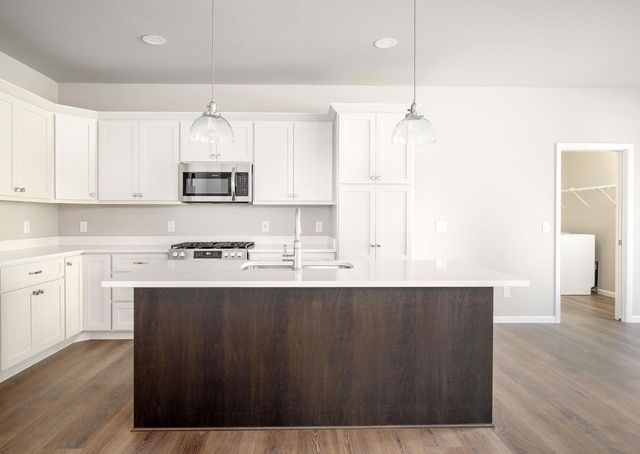 5902 Saturn Drive, Madison, WI 53718