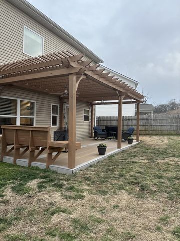 541 Burchell LN, Columbia, TN 38401