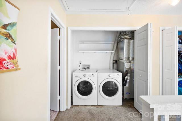 7130 Stonington Lane, Charlotte, NC 28227