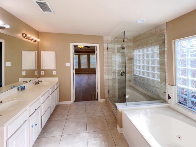 3331 Double Lake Drive, Missouri City, TX 77459