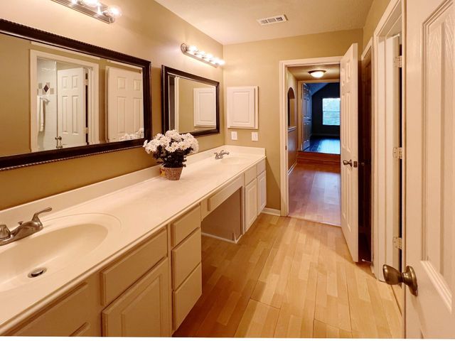 3331 Double Lake Drive, Missouri City, TX 77459