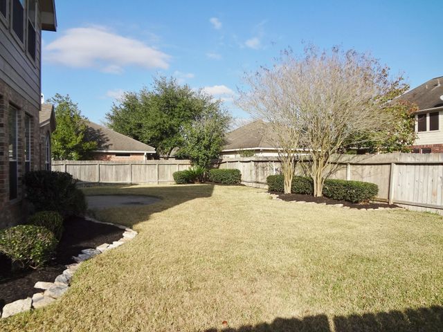 3331 Double Lake Drive, Missouri City, TX 77459