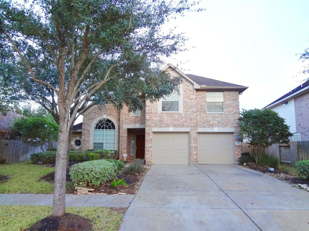 3331 Double Lake Drive, Missouri City, TX 77459