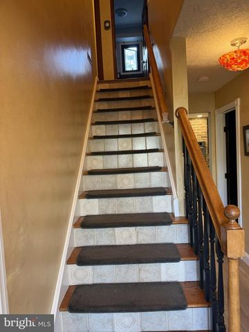 1542 LINDEN BLVD, Vineland, NJ 08361