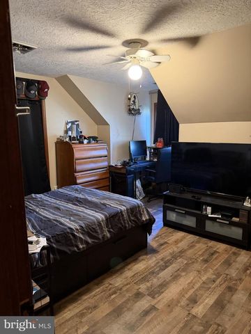1542 LINDEN BLVD, Vineland, NJ 08361
