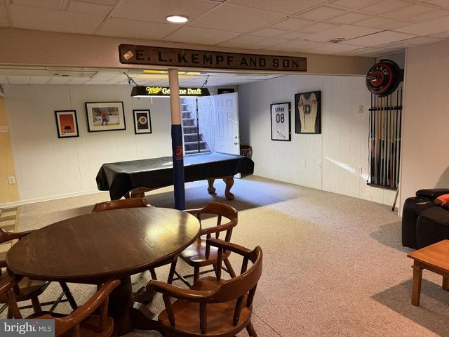 1542 LINDEN BLVD, Vineland, NJ 08361