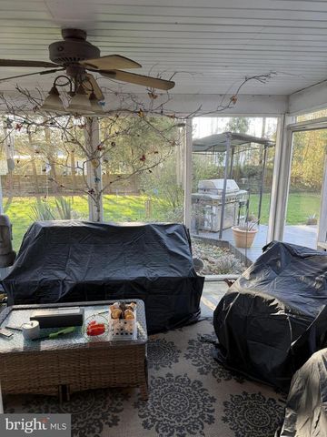 1542 LINDEN BLVD, Vineland, NJ 08361