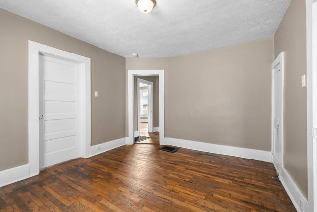 1016 Coulter St, Clarksville, TN 37040
