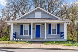 1016 Coulter St, Clarksville, TN 37040