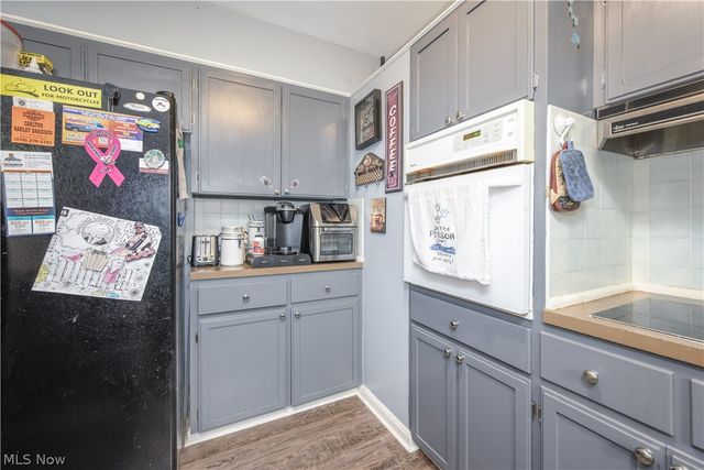 2161 Savoy Avenue, Akron, OH 44305