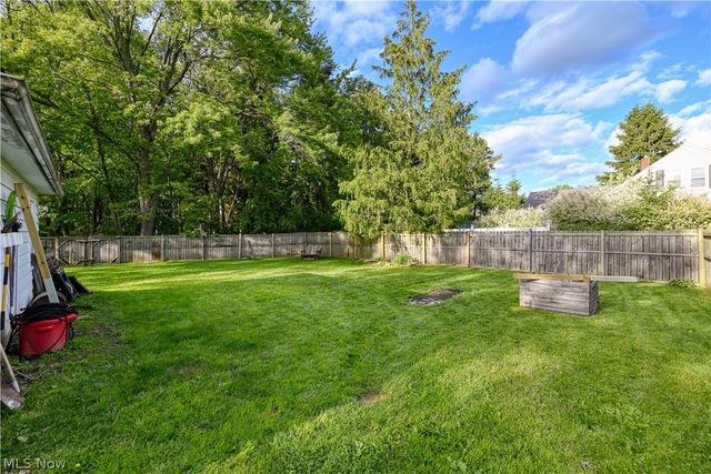 2161 Savoy Avenue, Akron, OH 44305