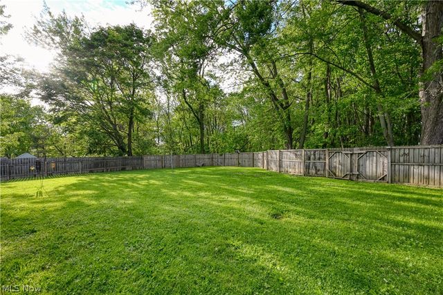 2161 Savoy Avenue, Akron, OH 44305