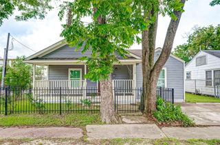 1510 Walton Street, Houston, TX 77009