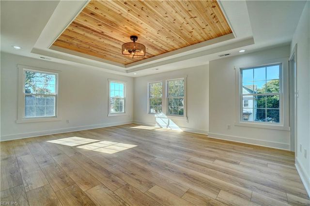 924 27th ST, Newport News, VA 23607