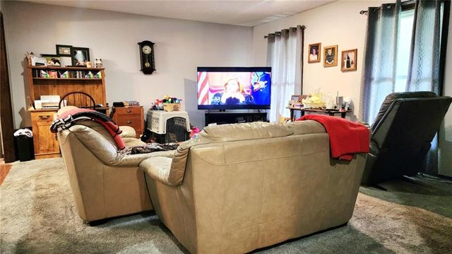 1302 Bitner Terrace, Pittsburg, KS 66762