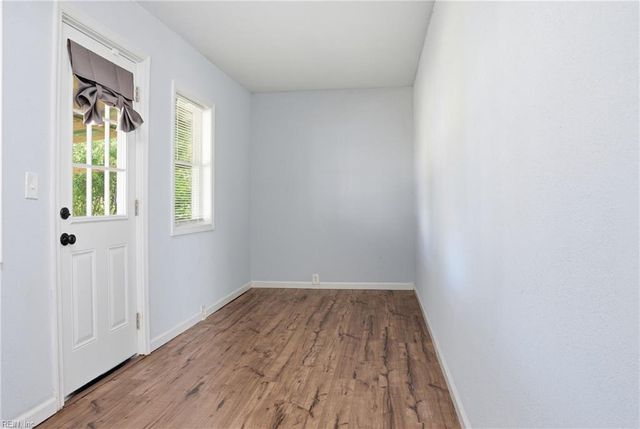 8910 Devon ST, Norfolk, VA 23503