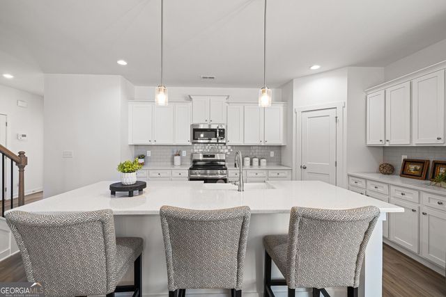 226 Cochin Drive, Statham, GA 30666