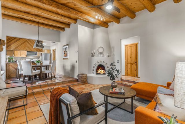 302 Alegre Street, Santa Fe, NM 87501