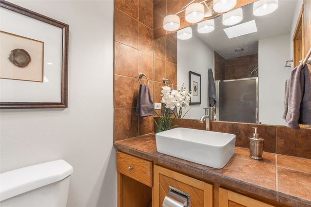 302 Alegre Street, Santa Fe, NM 87501