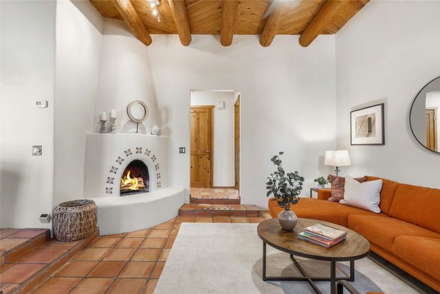 302 Alegre Street, Santa Fe, NM 87501